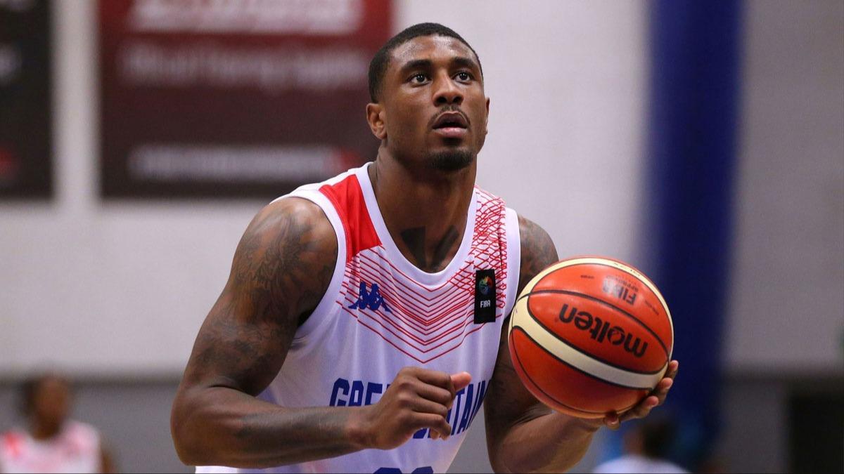 Ovie Soko'dan kötü haber geldi! 6 hafta parkeden uzak kalacak