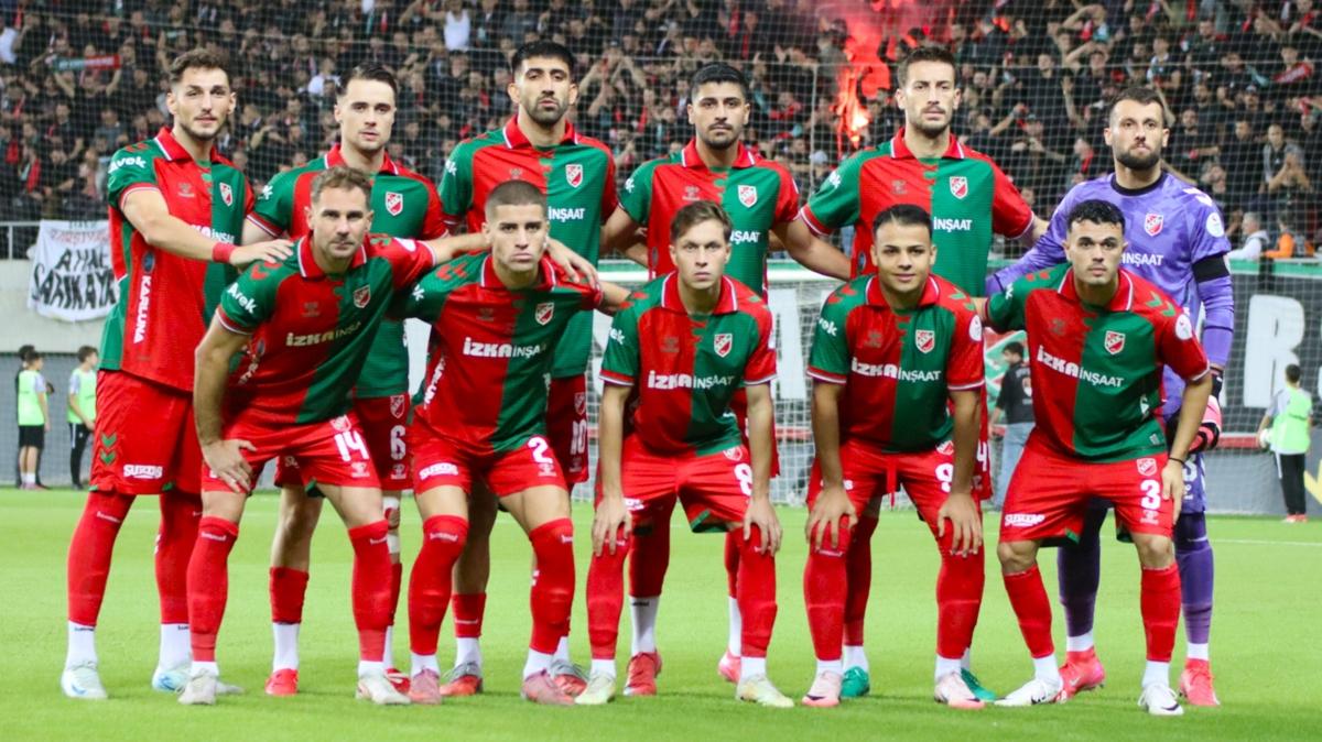 3 mata kalesini gole kapatt! Karyaka, savunmas duvar rd