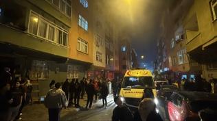 Esenler'de 5 katlı binada yangın paniği: 10'u aşkın kişi hastaneye kaldırıldı