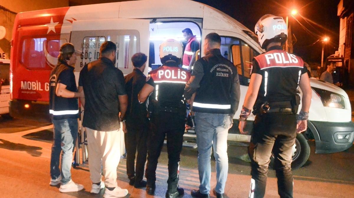 İki ilde düzensiz göçe geçit verilmedi