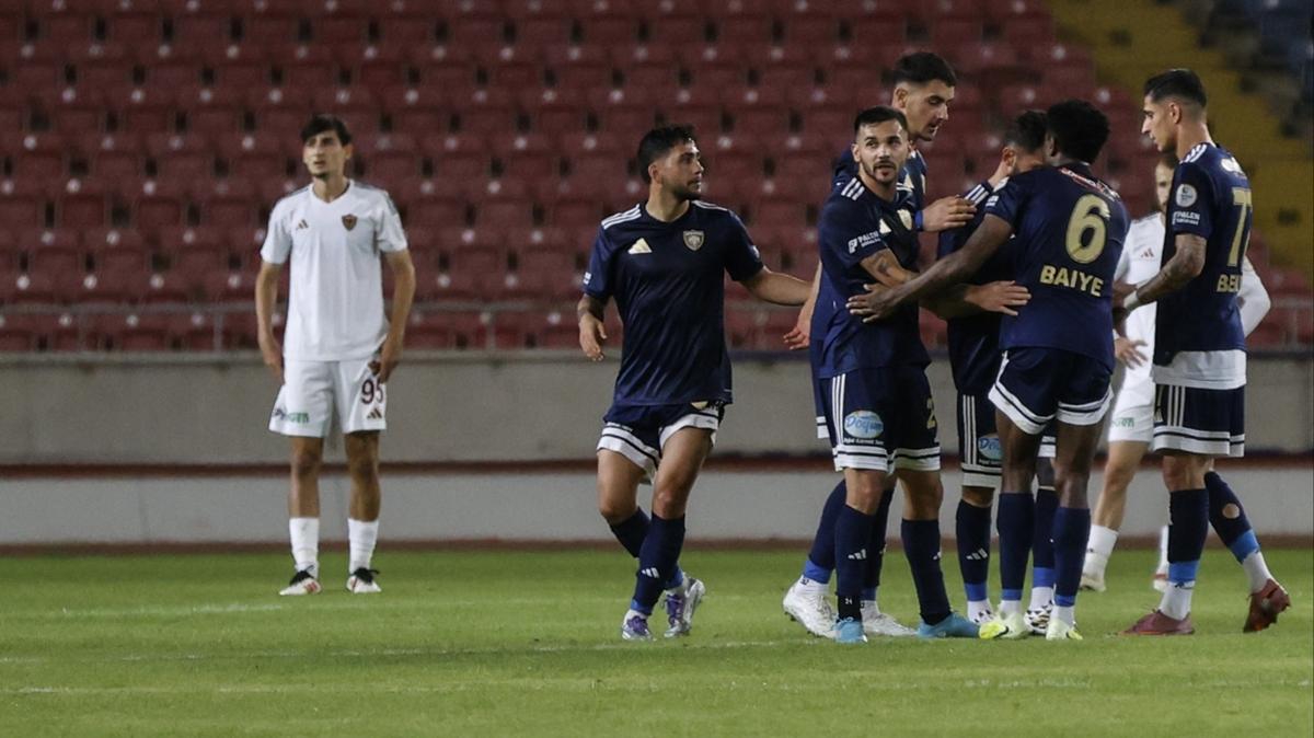 Erzurumspor, Hatay deplasmanında 3 golle kazandı