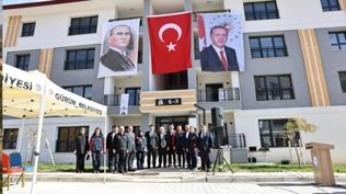 Gürün'de afetzedeler yuvalarına kavuştu:  Cumhurbaşkanımız hep zor günlerde yanımızda oldu