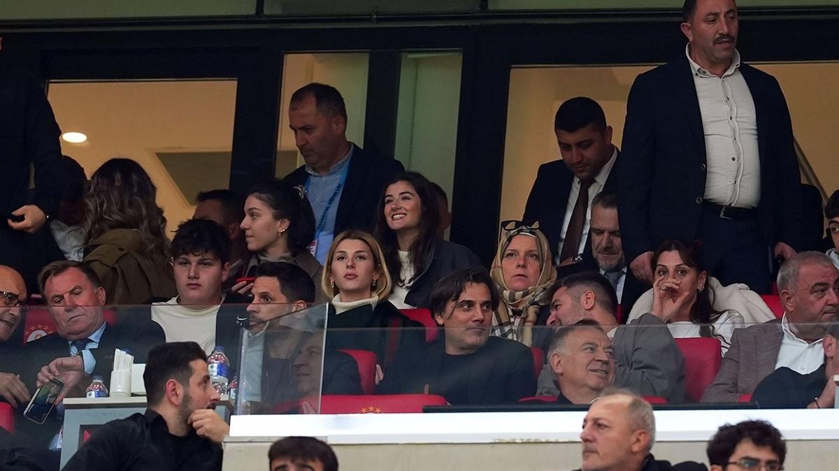 Vincezo Montella derbiyi tribnden takip etti