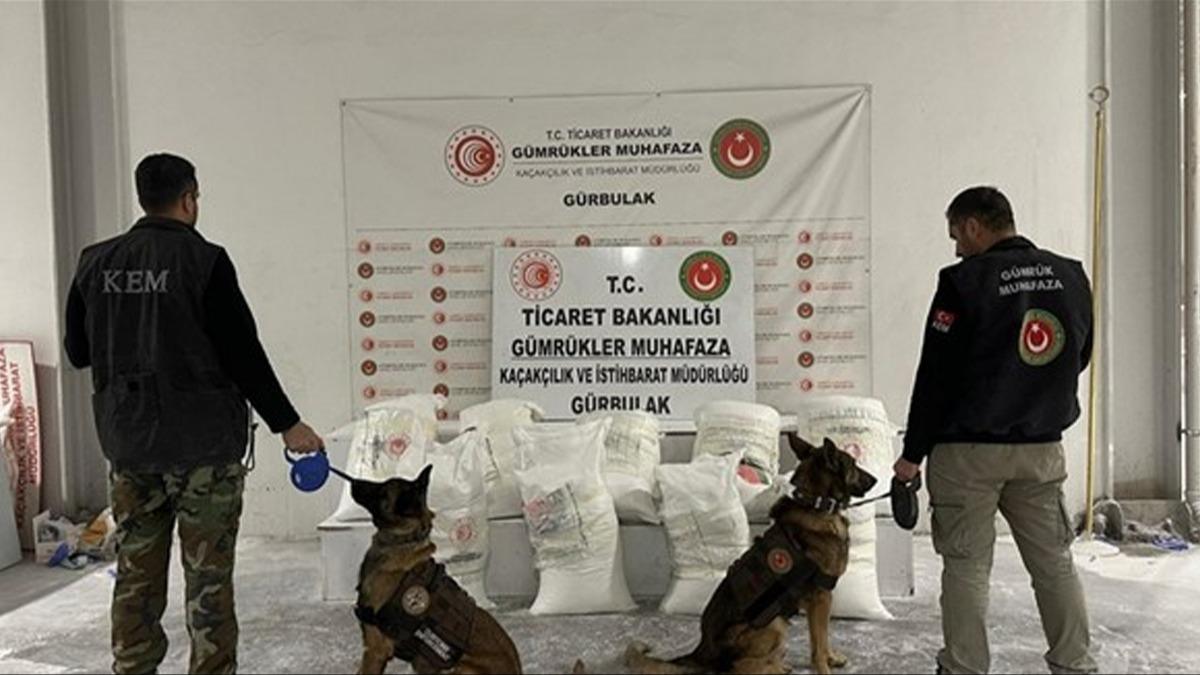 Grbulak Gmrk Kapsnda byk uyuturucu operasyonu: 721 kilogram ele geirildi 