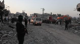 Hamas, 3 esirin cesedini daha Kızılhaç'a teslim etti