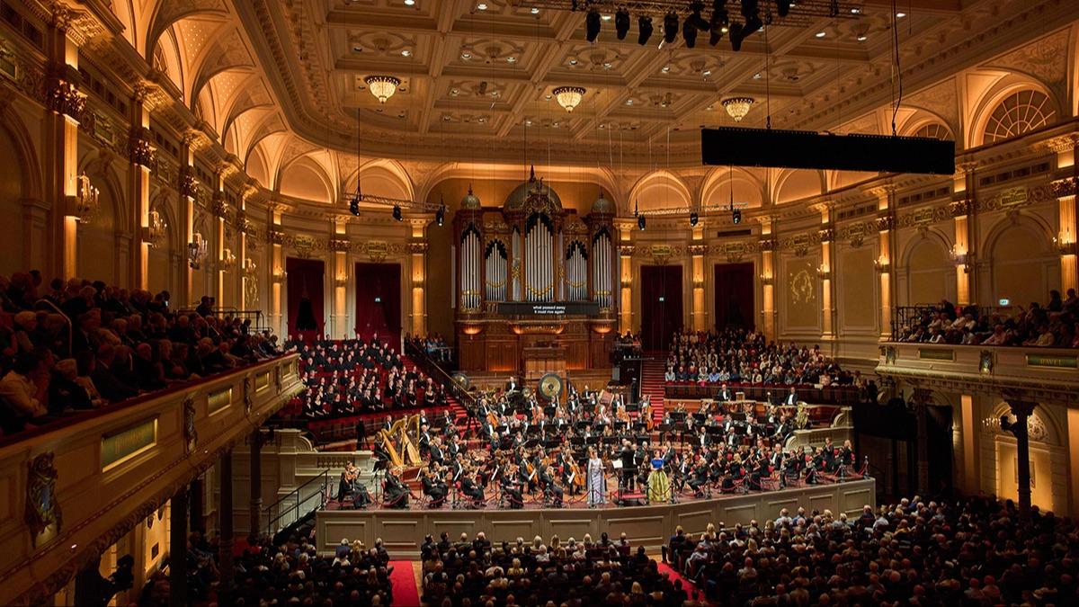 Amsterdam'da İsrail'e soğuk duş!