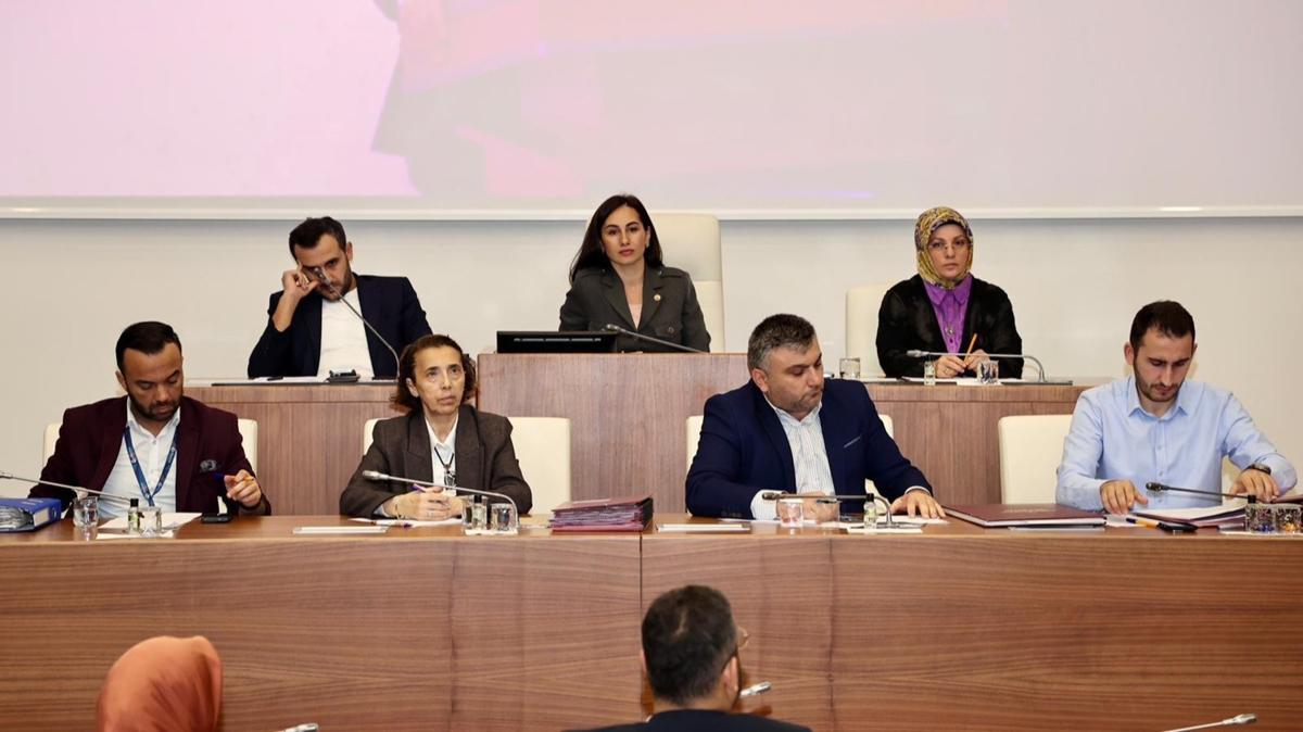 Beykoz meclisinde ''yolsuzluk'' tartmas: AK Parti kavgay deil hizmeti seti