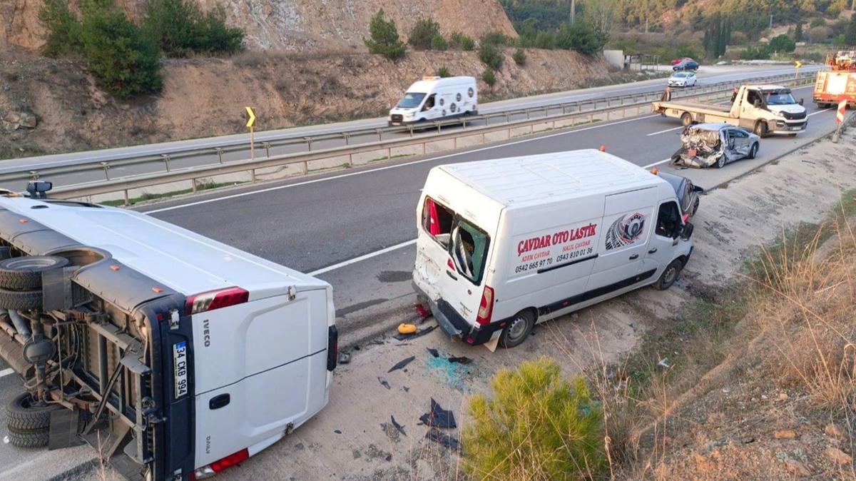 Bilecik'te 4 ara birbirine girdi: 4 yaral