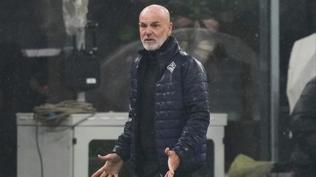 Fiorentina'da Stefano Pioli dnemi sona eriyor