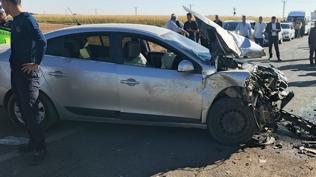 Mardin'de iki otomobil arpt: 6 yaral