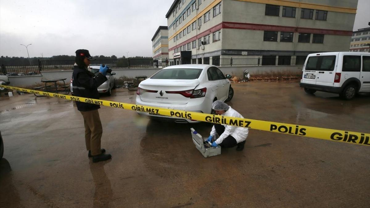 Olunun lmnden sorumlu tutuyordu! 72 yandaki adam namaza giderken ldrd