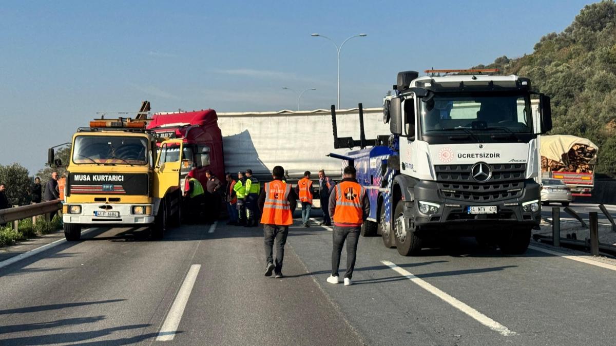 Anadolu Otoyolu'nda zincirleme kaza: eker ykl tr devrildi