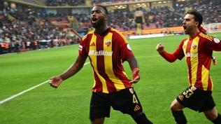 Furkan Soyalp ve Denswill siftah yapt