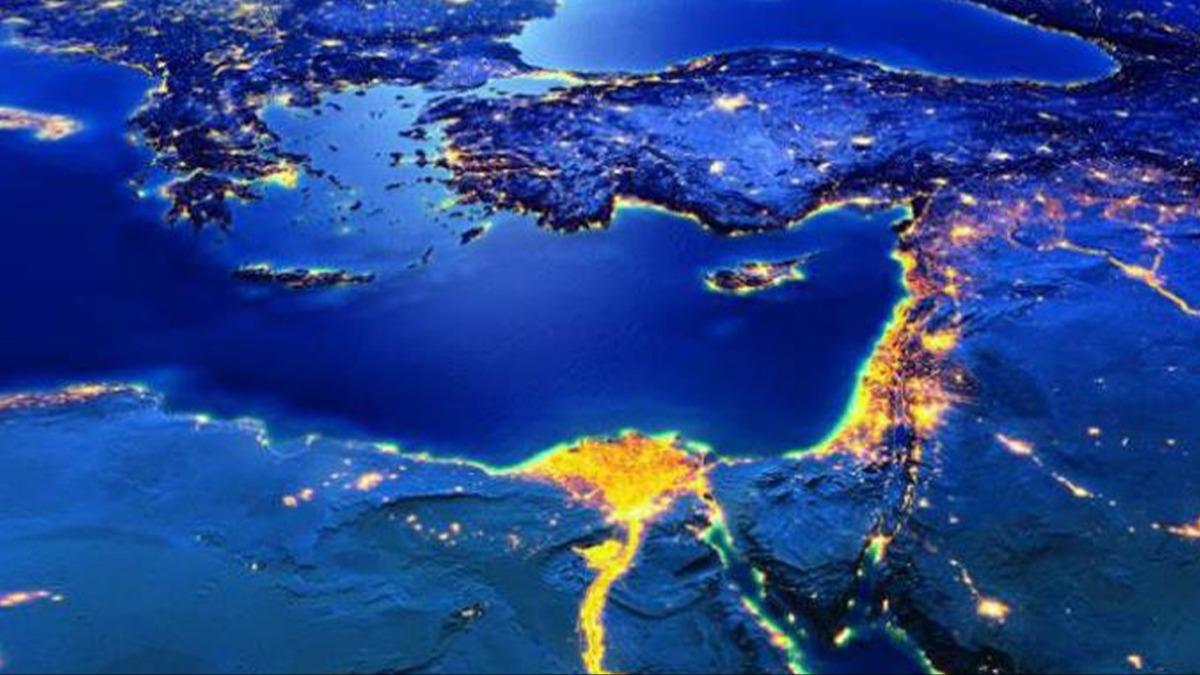 Hadsizce Türkiye'ye dil uzattılar! Akdeniz'de sinsi ittifak