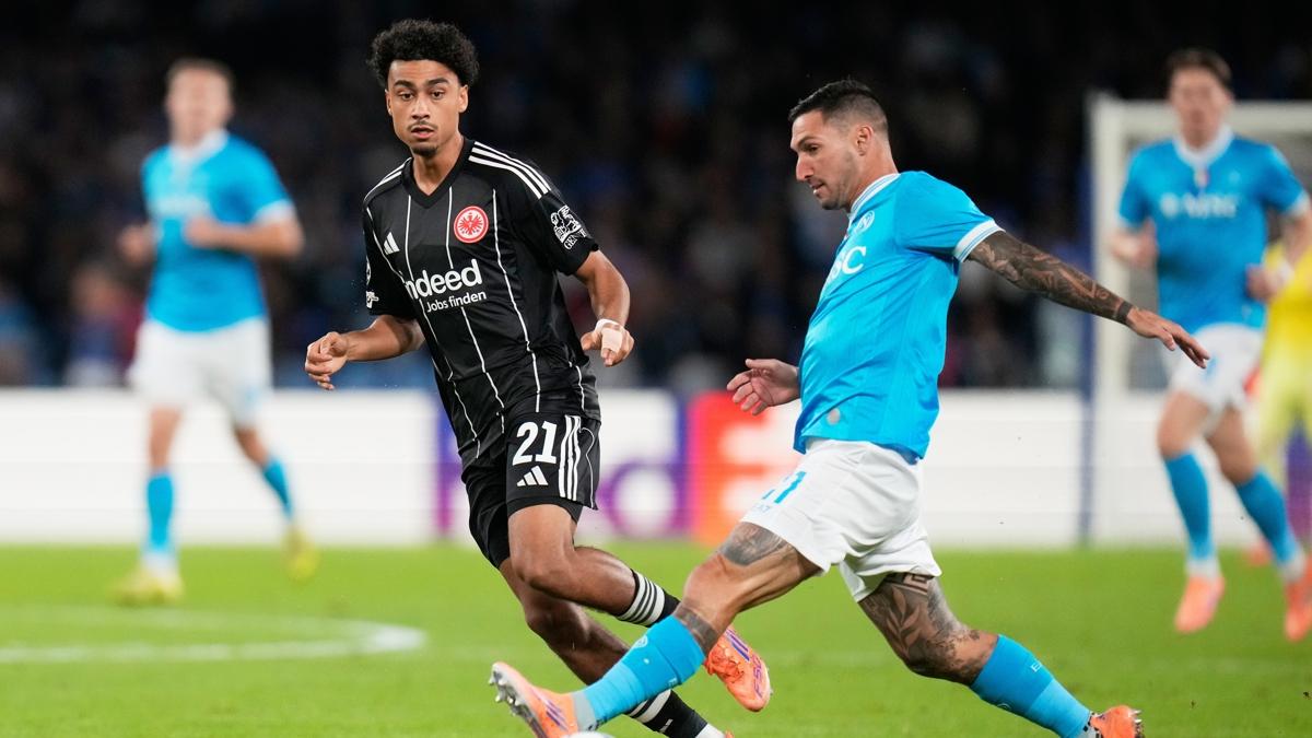 Napoli-Frankfurt manda gol sesi kmad