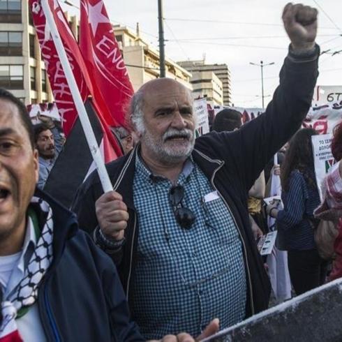 Yunanistan'da Filistin destekileri liman kapatt! srailli turistler gemide mahsur kald
