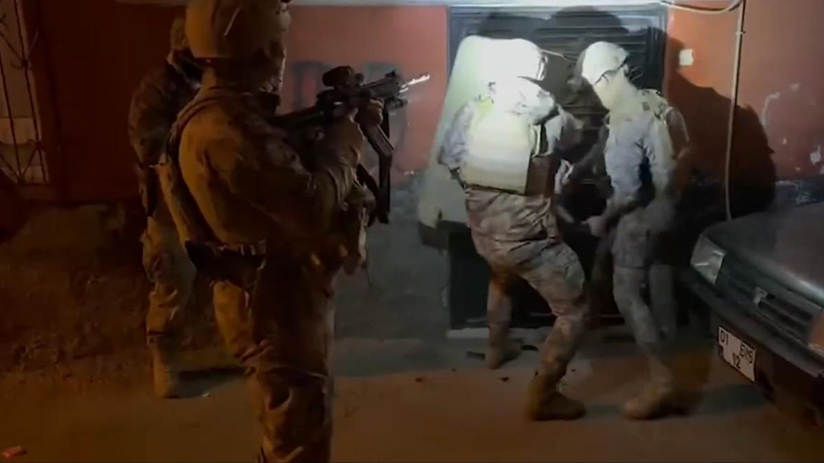 Artk silah temin edemeyecekler! 41 ilde e zamanl operasyon