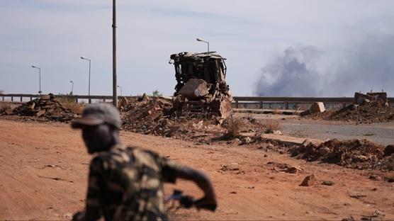 BAE, Sudan'da sivillere ynelik ilenen korkun su ve ihlalleri knad