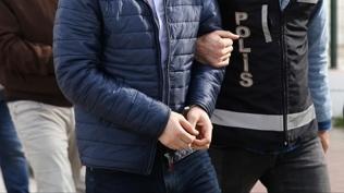 zmir'de uyuturucu operasyonu! Gzaltna alnan 2 kii tutukland