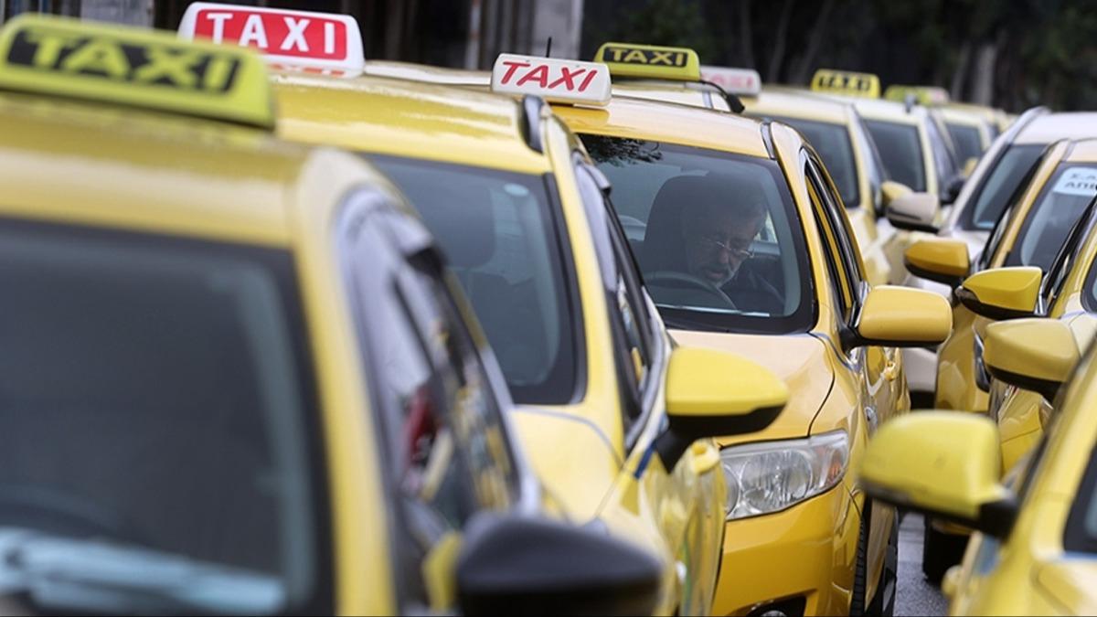 Vergi indirimleri ve dijital rakiplere tepki! Komşuda taksiciler 48 saatlik greve gitti