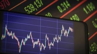 AB'den dev finans soruşturması: İki şirket mercek altında