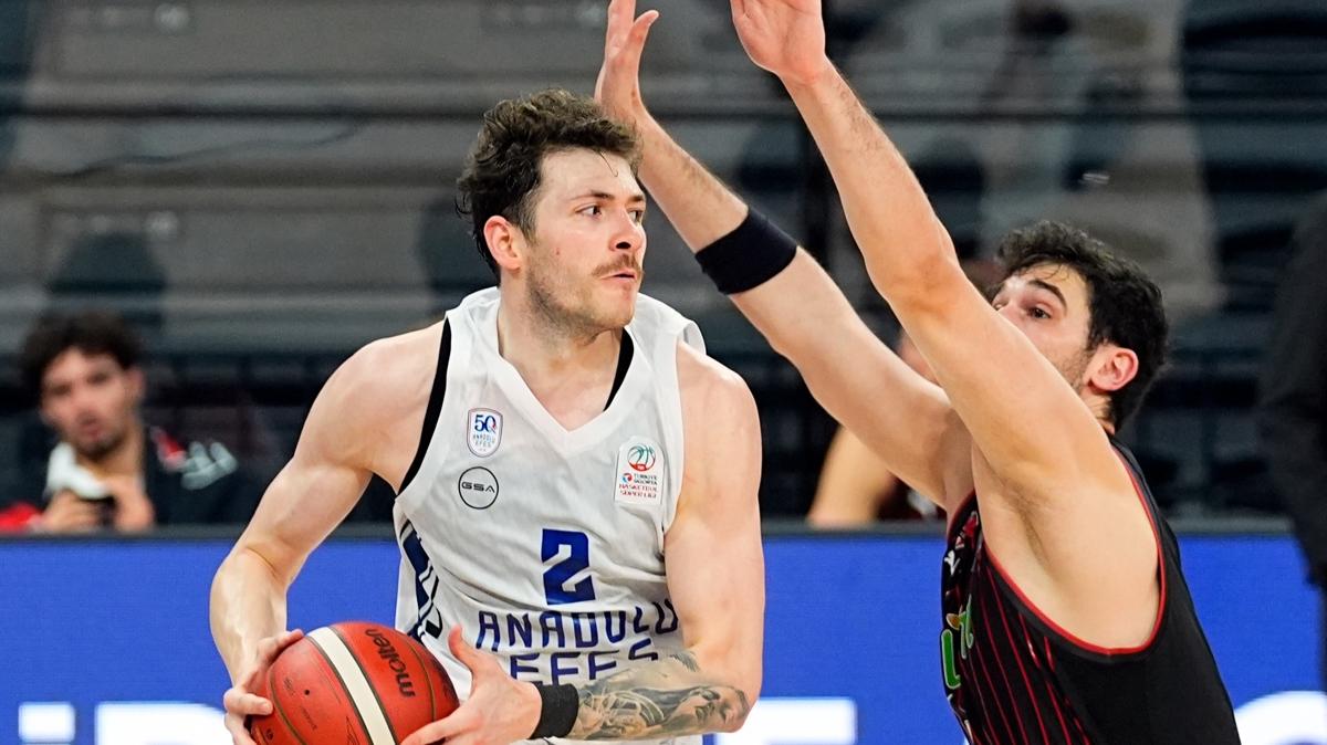 Anadolu Efes'in konuu Armani Milan