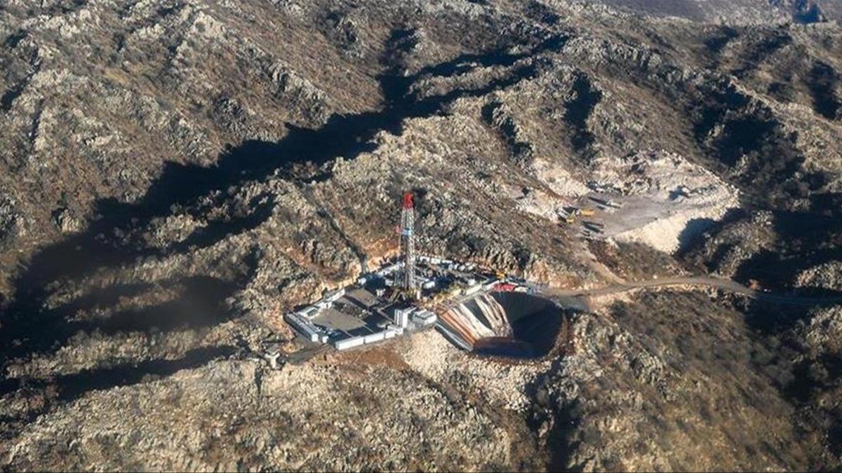 'Az nce bilgi aldk' diyerek akland! Gabar'da heyecanlandran yeni petrol mjdesi  