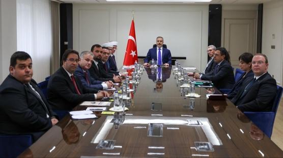 Bakan Fidan, Batı Trakya Türk Azınlığı Danışma Kurulu üyeleri ile görüştü