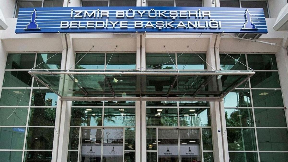 zmir'deki yolsuzluk soruturmasnda yeni gelime