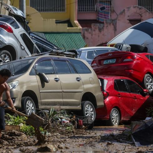 Kalmaegi Tayfunu 114 can ald