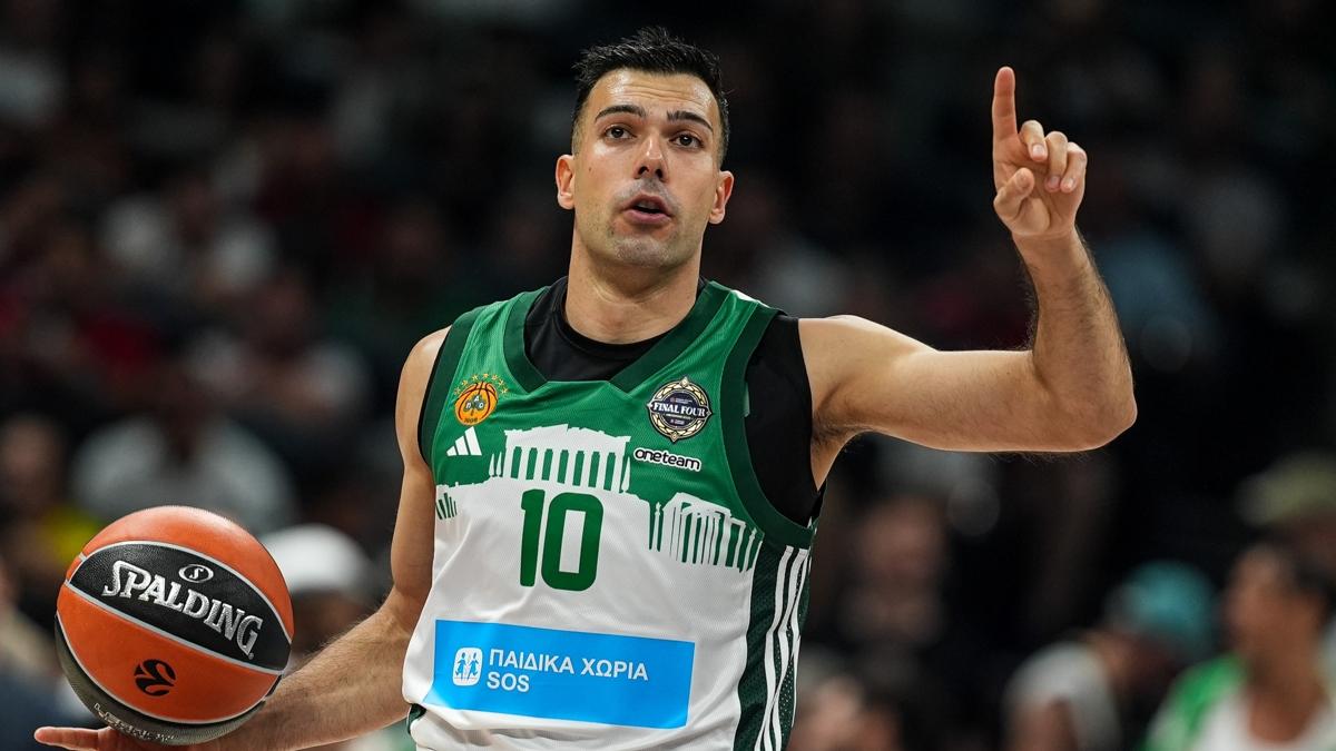 Panathinaikos, Sloukas ile nikah tazeledi