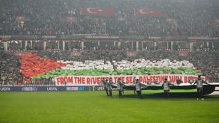 Samsunspor taraftarlarndan 'zgr Filistin' mesaj