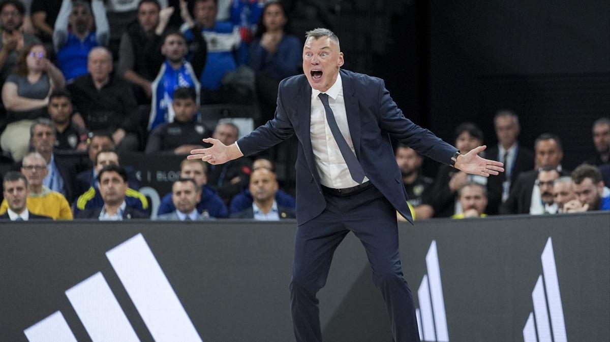 Sarunas Jasikevicius: Bireysel hatalar canmz yakyor