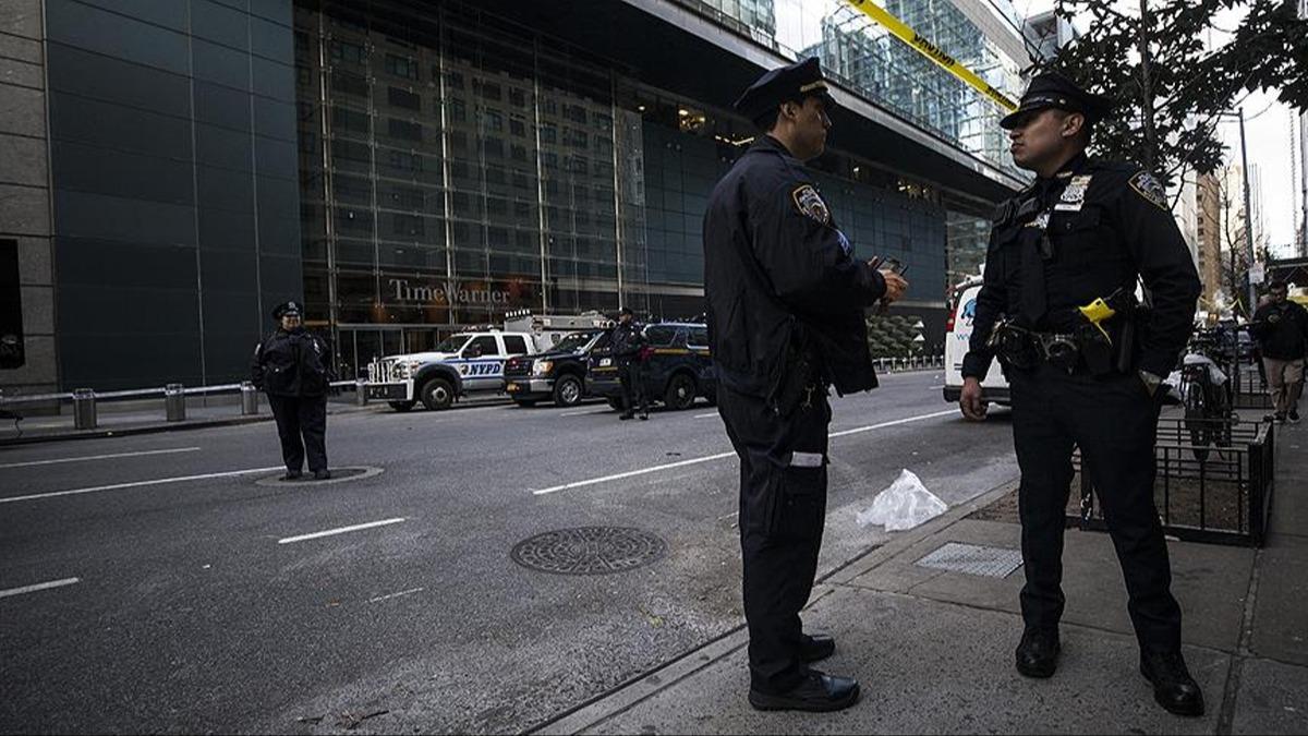 ABD ssnde ''beyaz toz'' alarm! pheli paket sonras birden fazla kii hastaland