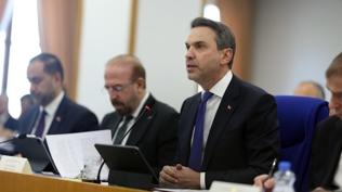 Bakan Bayraktar, petrol ve doğal gaz keşif çalışmalarına ilişkin TBMM'de bilgi verdi