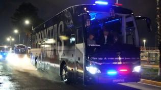 Beşiktaş kafilesi, Antalya'ya ulaştı