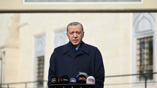 Cumhurbaşkanı Erdoğan cuma namazını Hz. Ali Camisi'nde kıldı