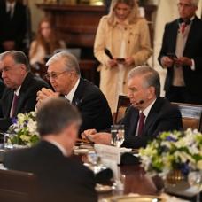 Kazakistan'dan dikkat eken Abraham Anlamalar aklamas