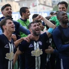 Saryer, Vanspor FK'y 2 golle yendi