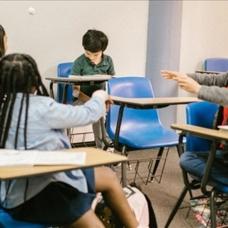 Ailelere dijital rehber! Akran zorbalna kar mobil uygulama hayata geirildi