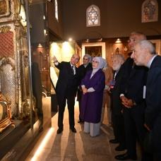 Emine Erdoğan'dan Topkapı Sarayı Saat Müzesi'nin açılışına ilişkin paylaşım