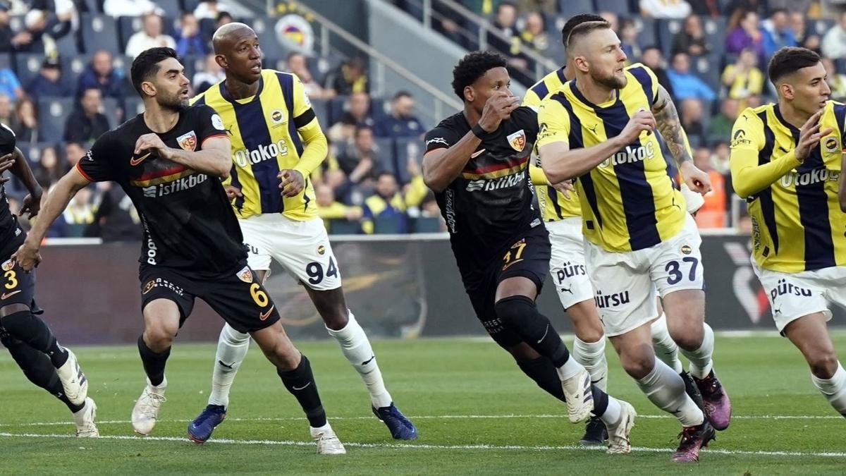 Fenerbahe, Kayserispor karsnda! 49. kez rakip olacaklar