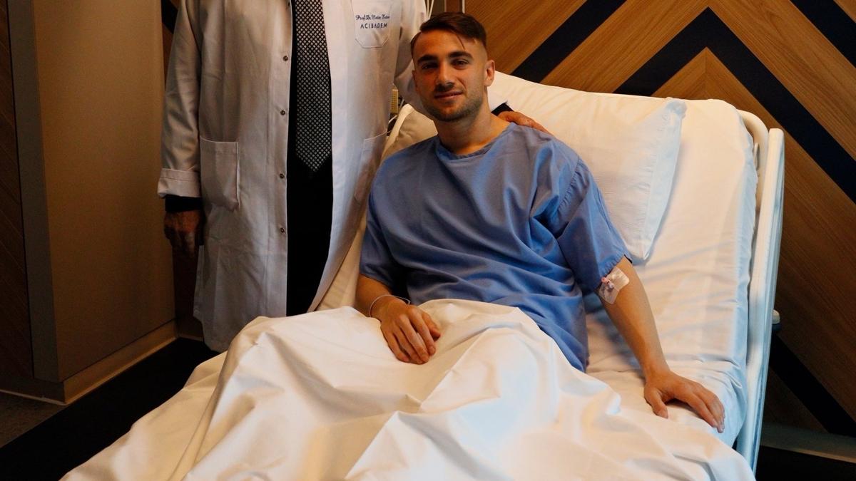 Galatasaray'dan aklama! Yunus Akgn, ameliyat oldu