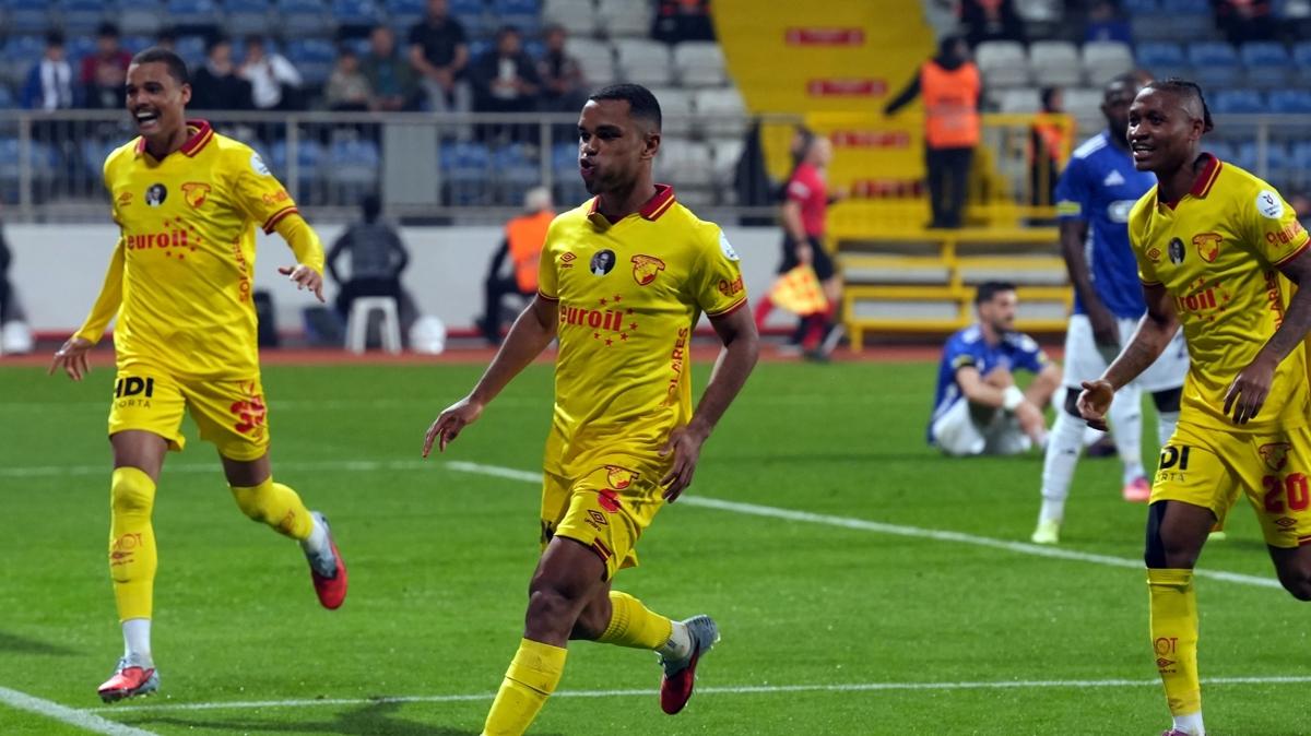 Gztepe deplasmanda Juan'n dublesiyle kazand