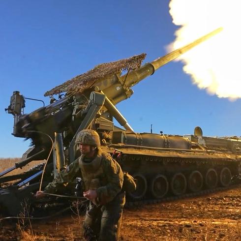 Rus gleri cephede ilerliyor