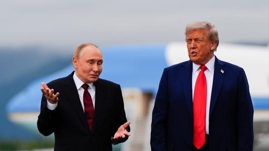 Trump-Putin zirvesi iin kritik aklama