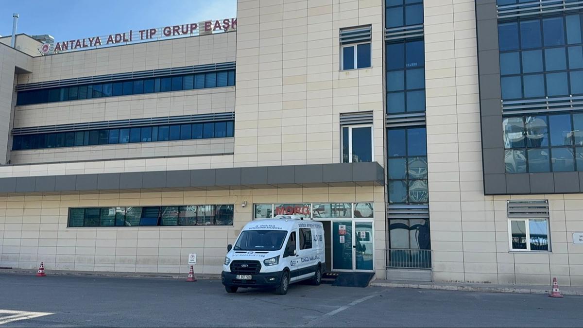 Antalya'da tartt kiinin baklad gvenlik grevlisi ld