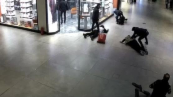 Kıyafet deneme bahanesiyle milyonluk vurgun