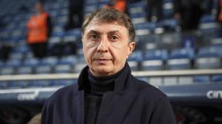 Şota Arveladze: Oyundan çok çabuk düştük