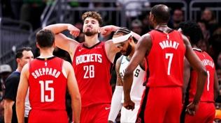 Rockets, Milwaukee Bucks' devirdi